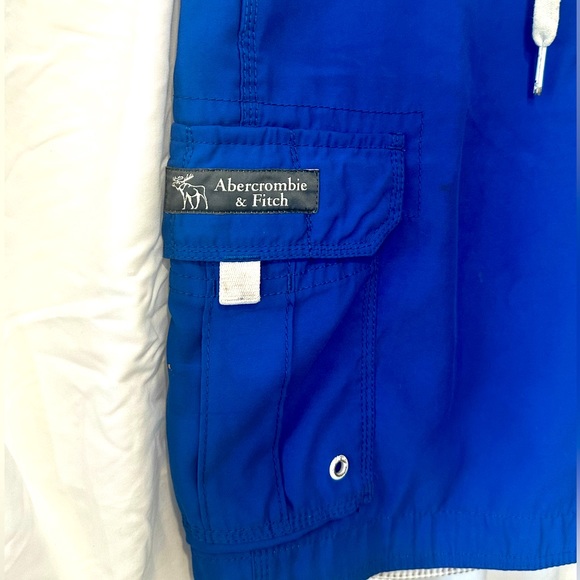 Abercrombie blue board shorts size Medium - Picture 2 of 5